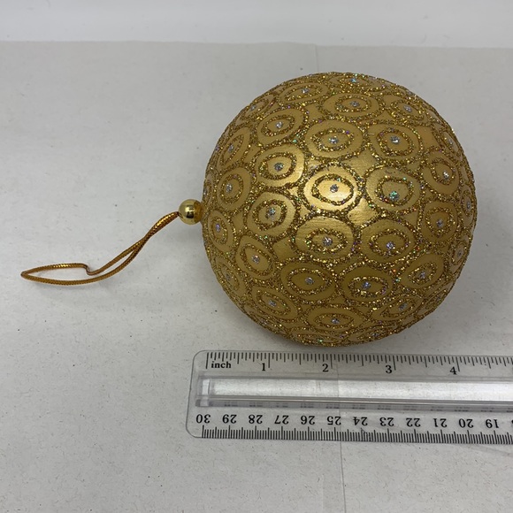 Large round gold glitter Christmas tree ornament decoration vintage decor - Picture 5 of 17